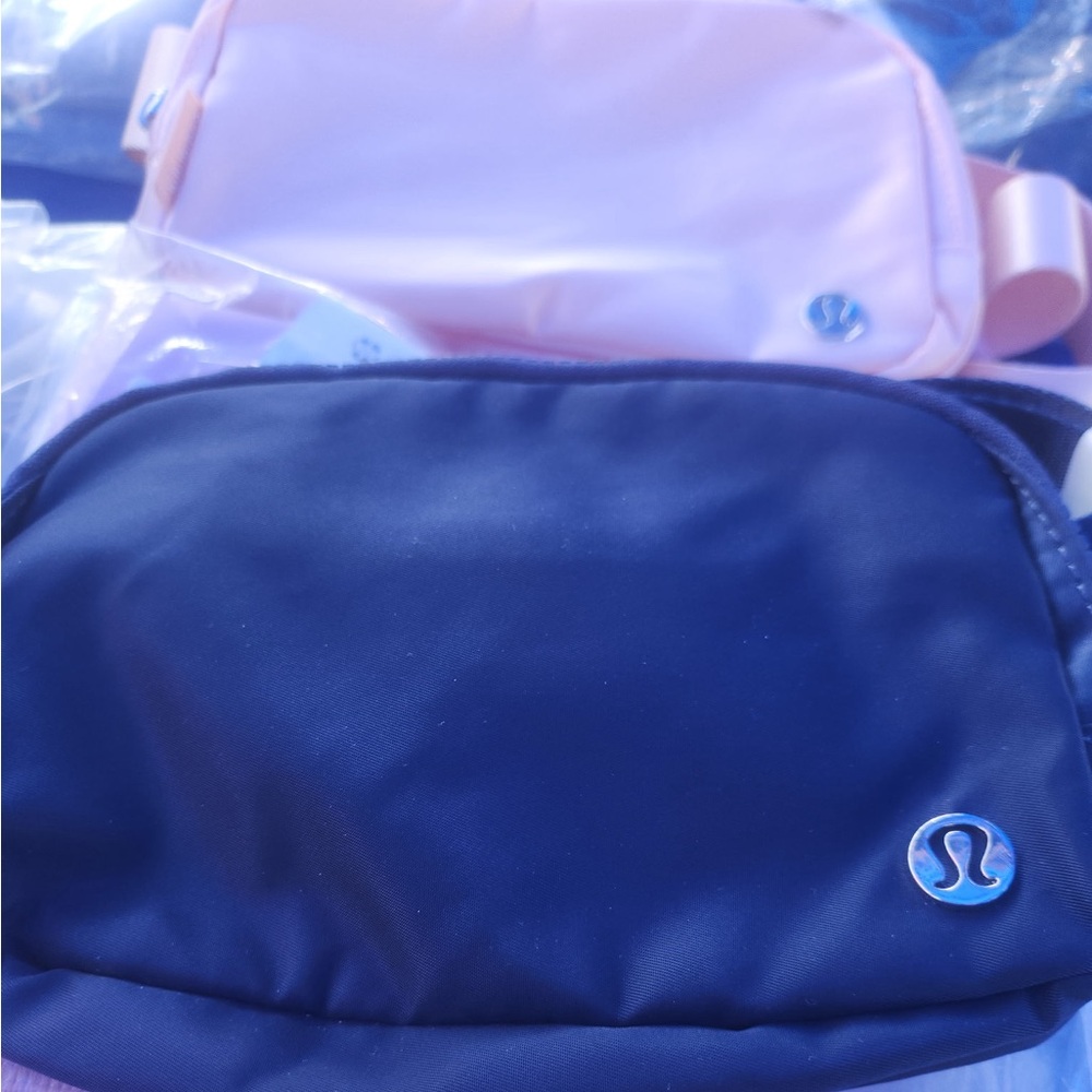 ALO Yoga Blue and Pink Accessories